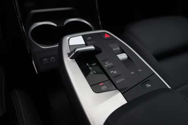 BMW X1 (2025) thumbnail 18