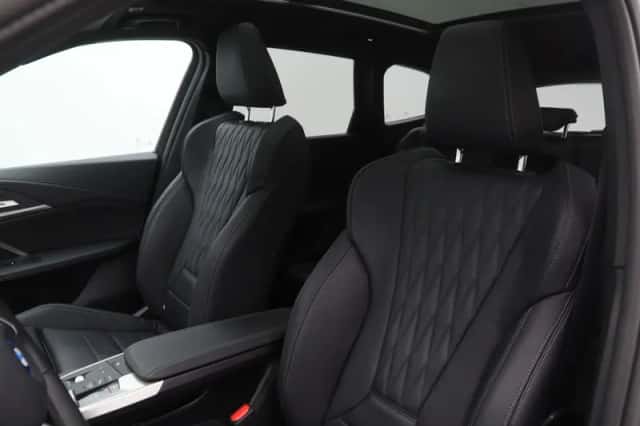 BMW X1 (2025) thumbnail 5
