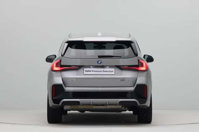 BMW X1 (2025) thumbnail 10