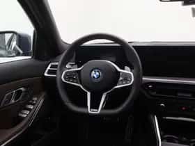 BMW 3-Serie (2025) thumbnail 2