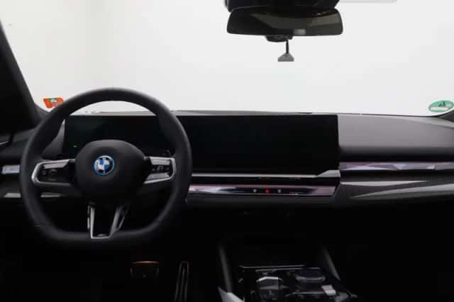 BMW 5-Serie (2025) thumbnail 13
