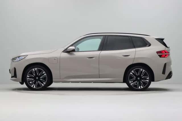 BMW X3 (2025) thumbnail 12