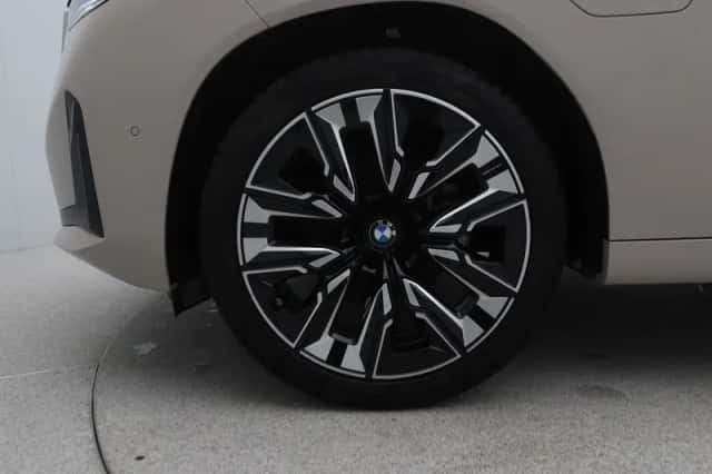 BMW X3 (2025) thumbnail 17