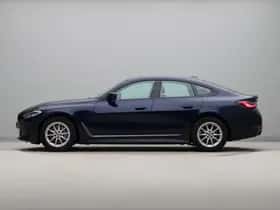 BMW i4 (2023) thumbnail 12