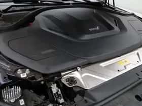 BMW i4 (2023) thumbnail 4