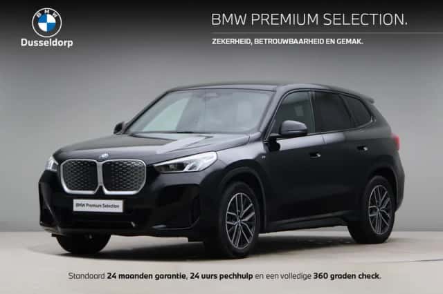 BMW iX1 (2025) thumbnail 1