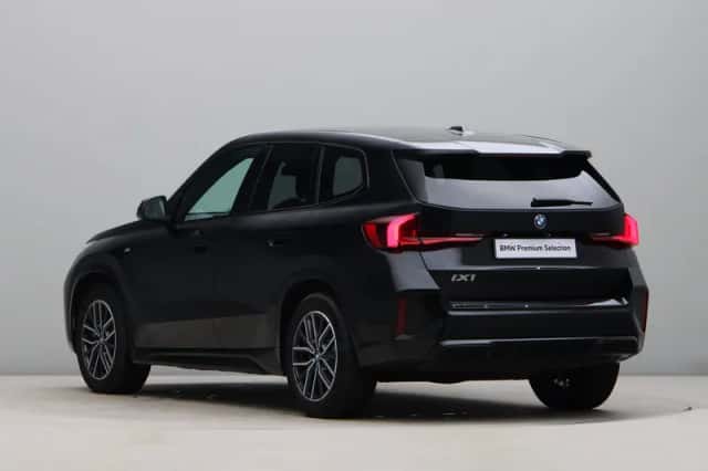 BMW iX1 (2025) thumbnail 11