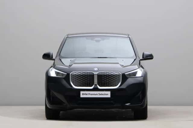 BMW iX1 (2025) thumbnail 6