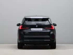 BMW iX1 (2025) thumbnail 10