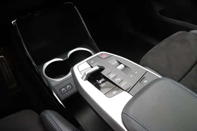 BMW X1 (2025) thumbnail 17
