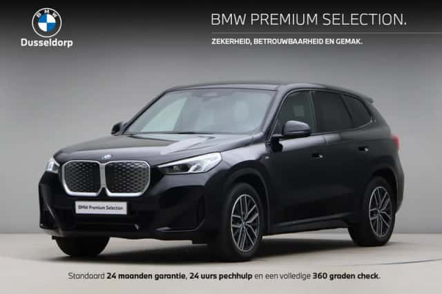 BMW iX1 (2025) thumbnail 1