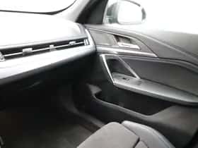 BMW iX1 (2025) thumbnail 15
