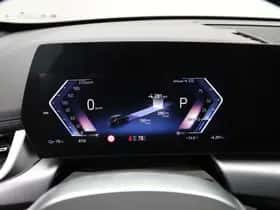 BMW iX1 (2025) thumbnail 3
