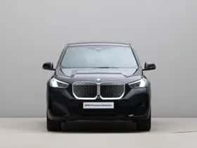 BMW iX1 (2025) thumbnail 6