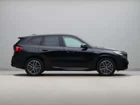 BMW iX1 (2025) thumbnail 8