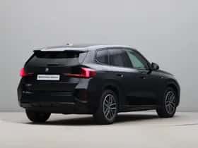 BMW iX1 (2025) thumbnail 9