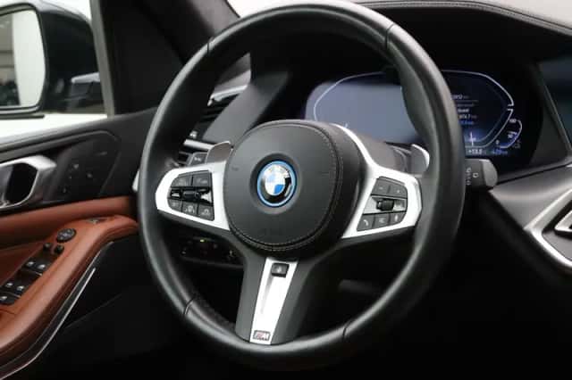 BMW X5 (2022) thumbnail 2