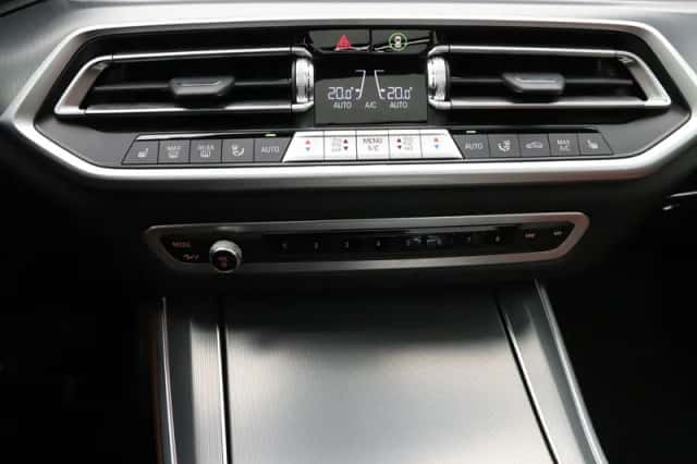 BMW X5 (2022) thumbnail 13