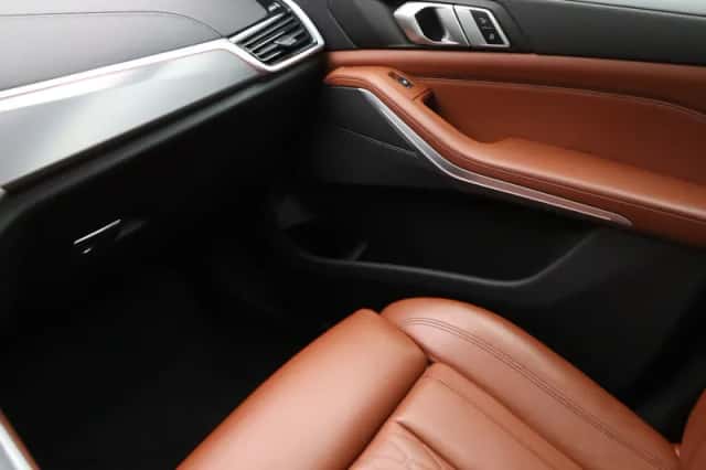 BMW X5 (2022) thumbnail 14