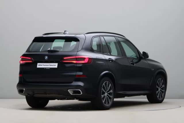 BMW X5 (2022) thumbnail 8