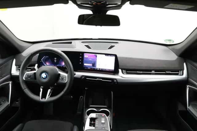 BMW X1 (2025) thumbnail 13