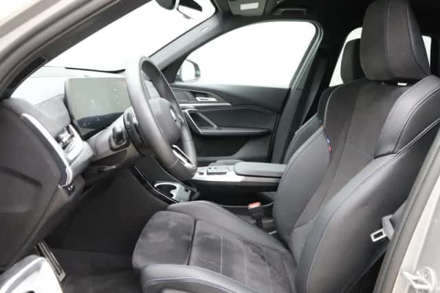 BMW X1 (2025) thumbnail 5