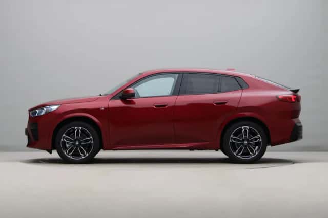 BMW X2 (2024) thumbnail 12
