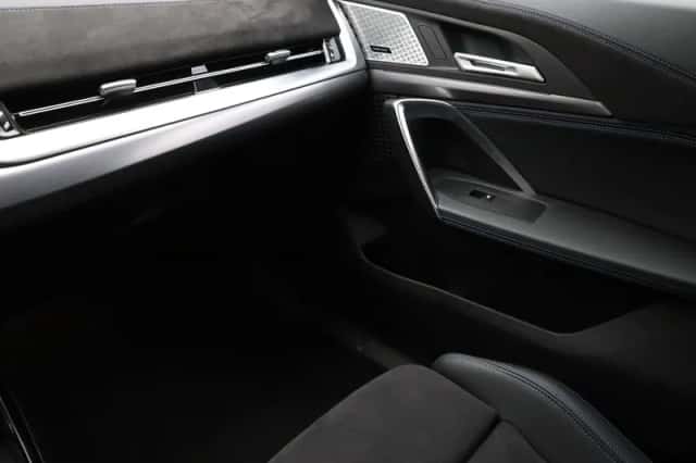 BMW X2 (2024) thumbnail 15