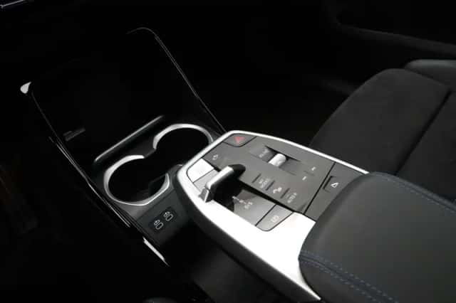 BMW X2 (2024) thumbnail 18