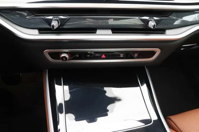BMW X5 (2026) thumbnail 16