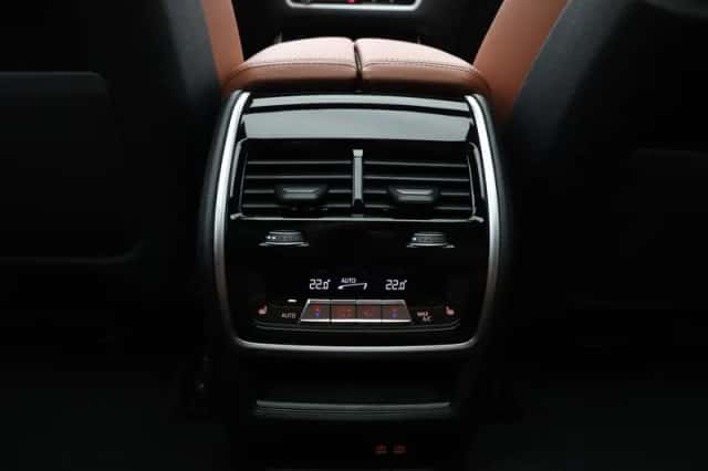 BMW X5 (2026) thumbnail 24