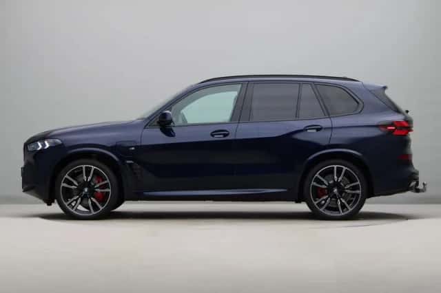 BMW X5 (2026) thumbnail 8