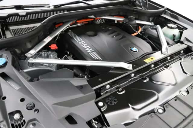 BMW X5 (2026) thumbnail 4