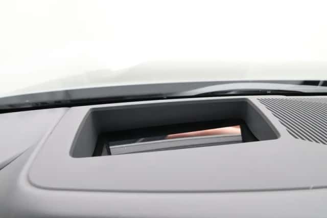 BMW i5 (2026) thumbnail 25