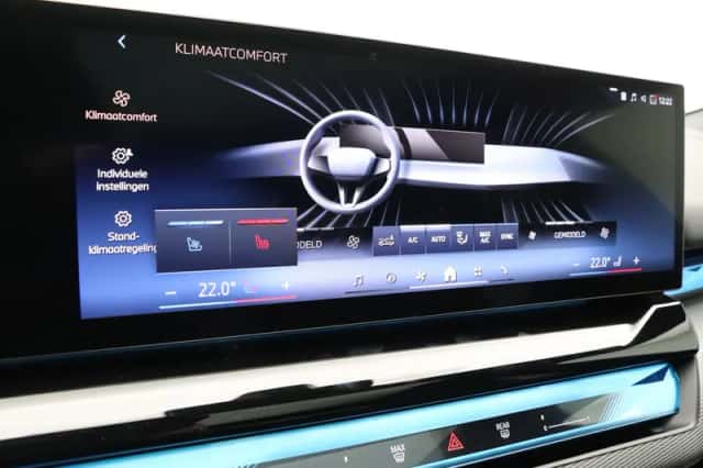 BMW i5 (2026) thumbnail 28