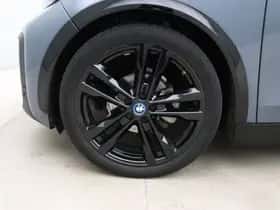 BMW i3 (2022) thumbnail 17