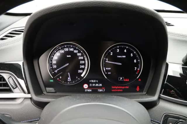 BMW X1 (2021) thumbnail 3