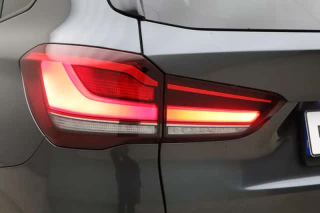 BMW X1 (2021) thumbnail 21