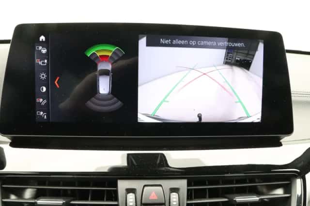 BMW X1 (2021) thumbnail 24