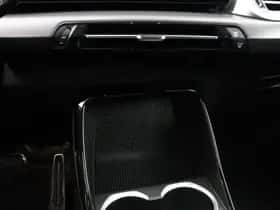 BMW iX1 (2023) thumbnail 13