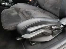BMW iX1 (2023) thumbnail 15