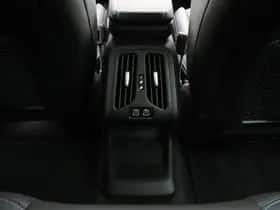 BMW iX1 (2023) thumbnail 18