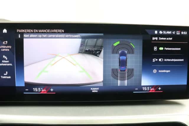 BMW i4 (2022) thumbnail 27