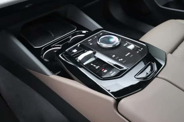 BMW 5-Serie (2026) thumbnail 18
