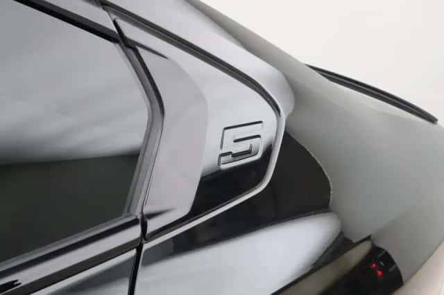 BMW i5 (2026) thumbnail 30