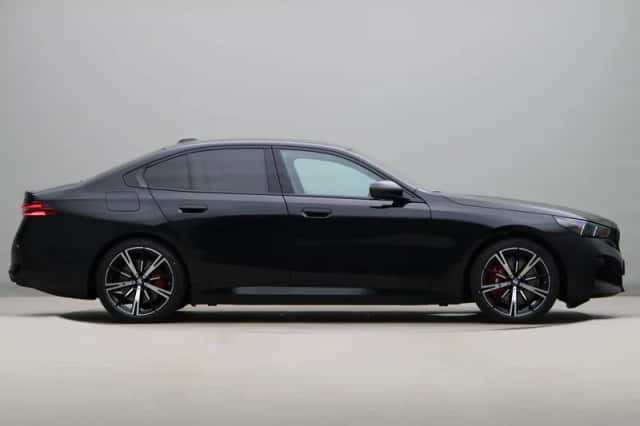 BMW i5 (2026) thumbnail 8