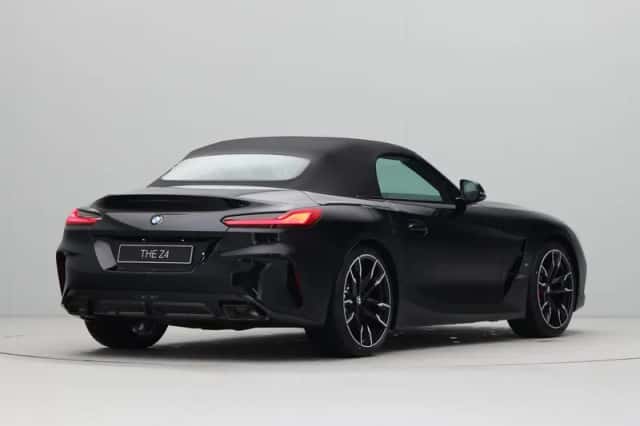 BMW Z4 (2026) thumbnail 14