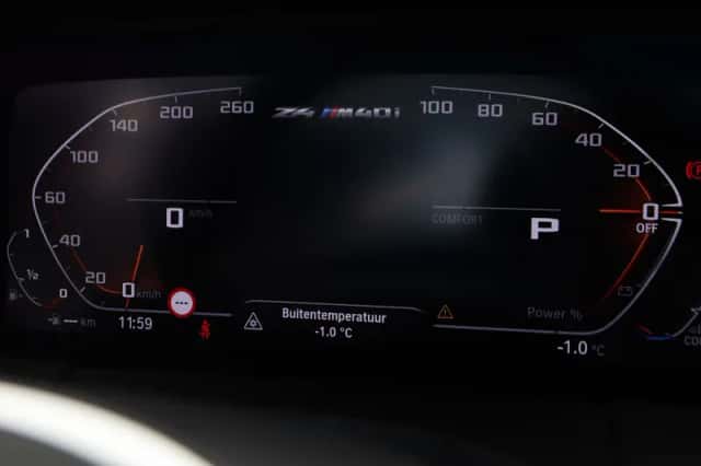 BMW Z4 (2026) thumbnail 3
