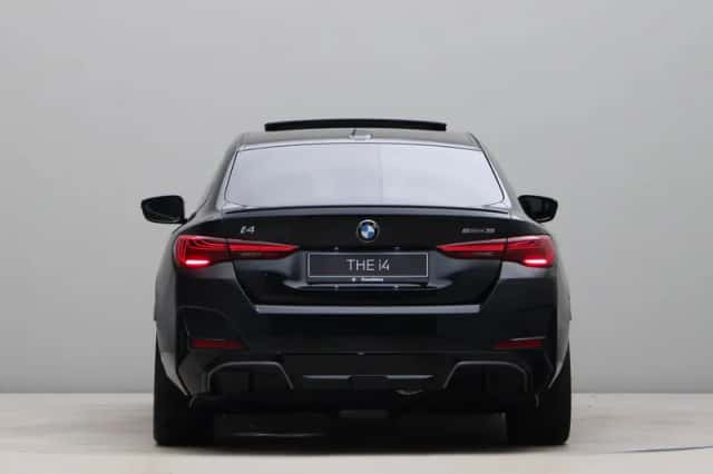 BMW i4 (2026) thumbnail 10