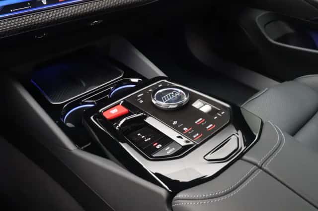 BMW M5 (2026) thumbnail 18